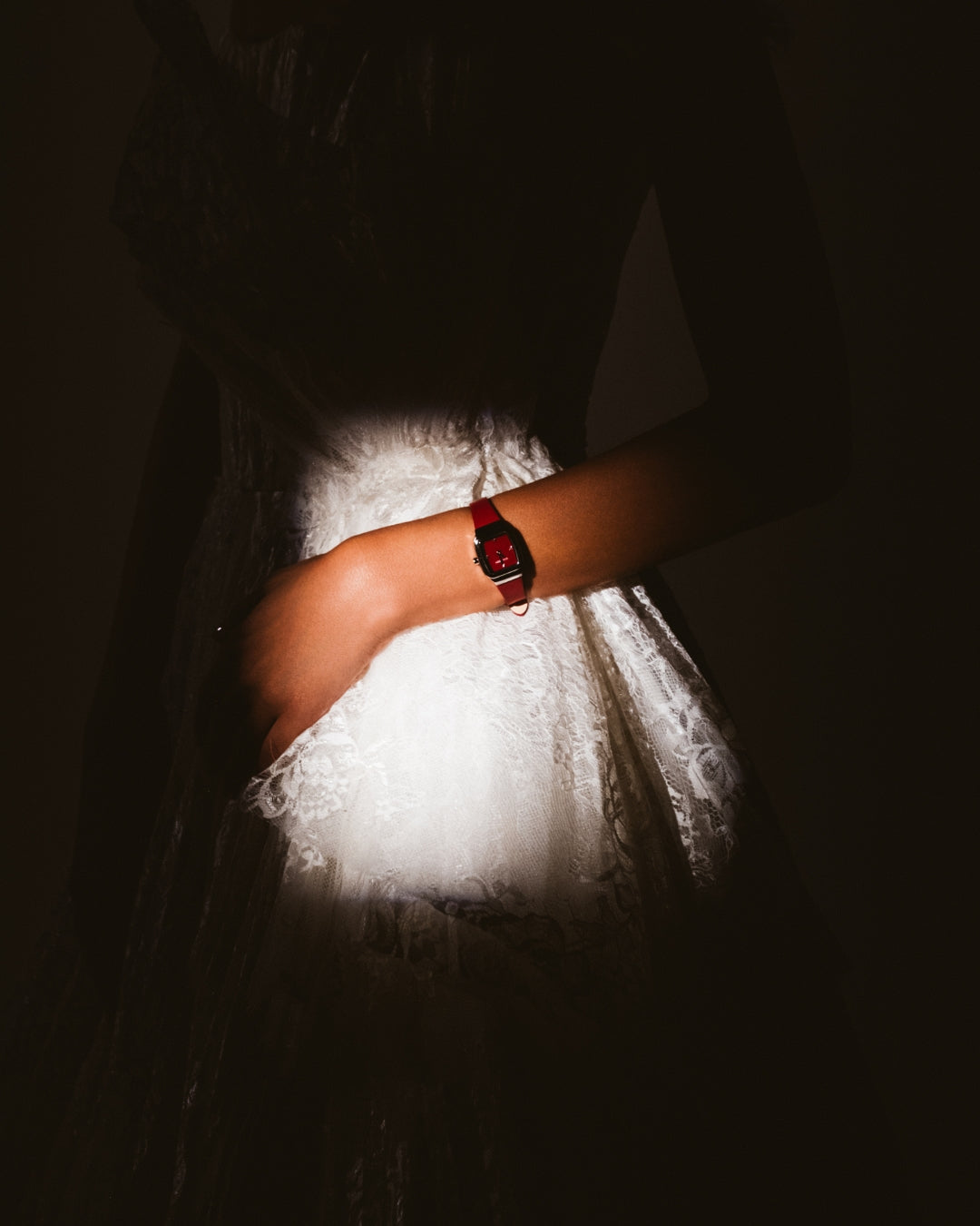 NOVIA BURGUNDY PEARLS